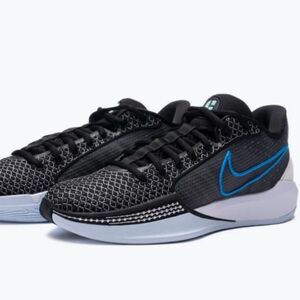 Nike Sabrina Basketball Athletic Shoes